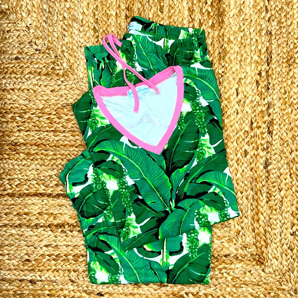 Dorothy Draper Pajamas- M